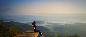 La femme derrière la mère